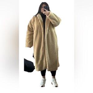 Alo Women's Camel Sherpa/ Teddy Coat size XL